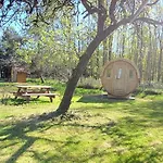 Les Du Veau Parque de Campismo *