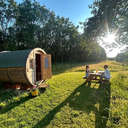 Les Du Veau Camping *